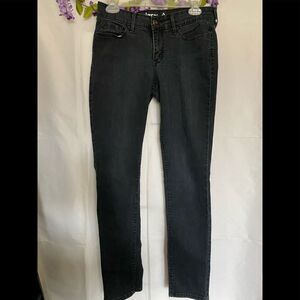 Levis Denizen 216 Skinny Fit Misses Jeans.